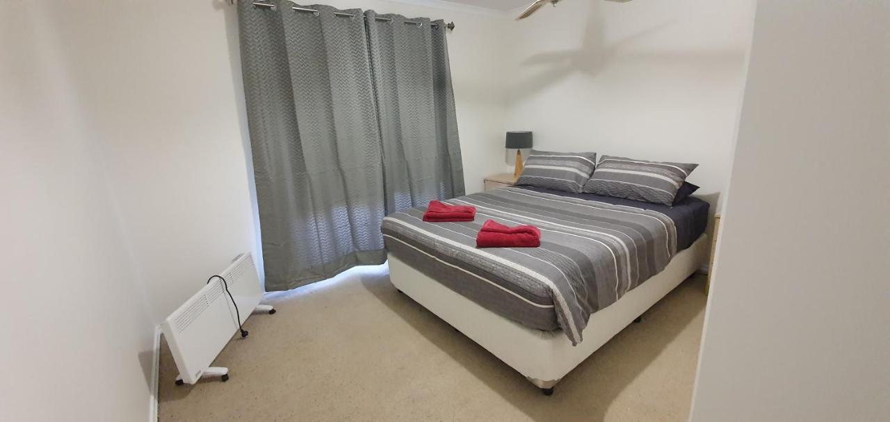 Pinjarra Caravan Park And Cabins Экстерьер фото