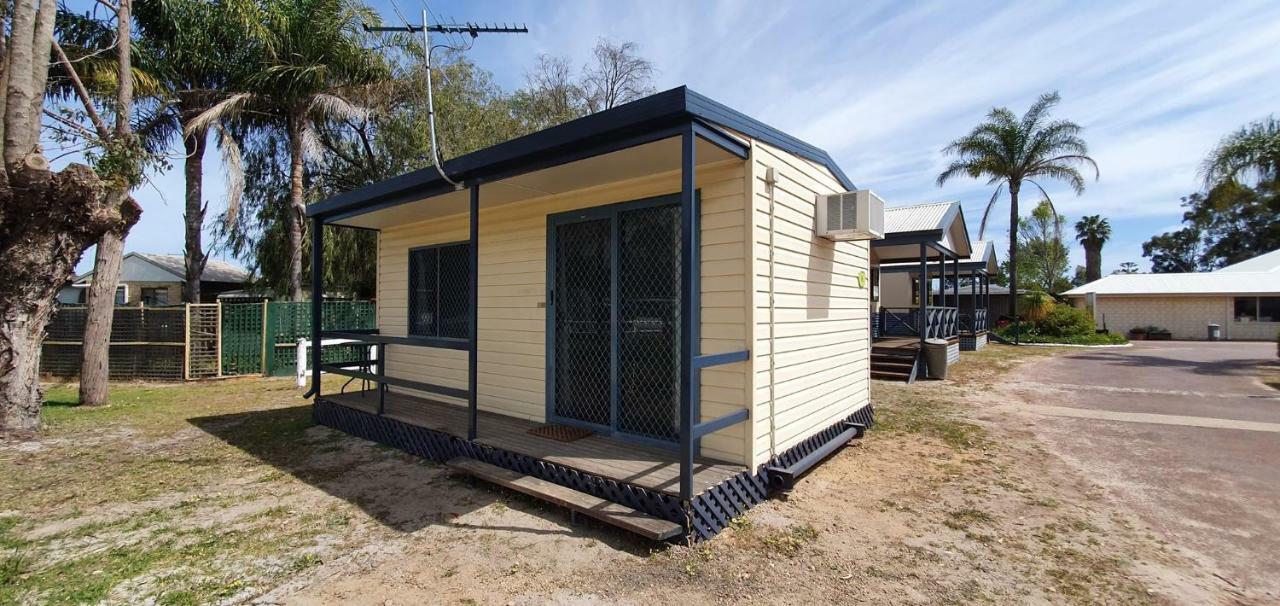 Pinjarra Caravan Park And Cabins Экстерьер фото