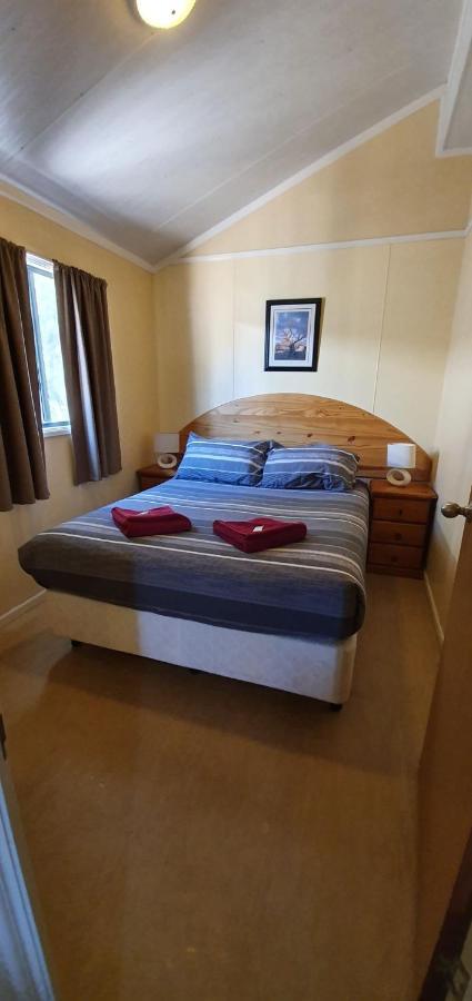 Pinjarra Caravan Park And Cabins Экстерьер фото